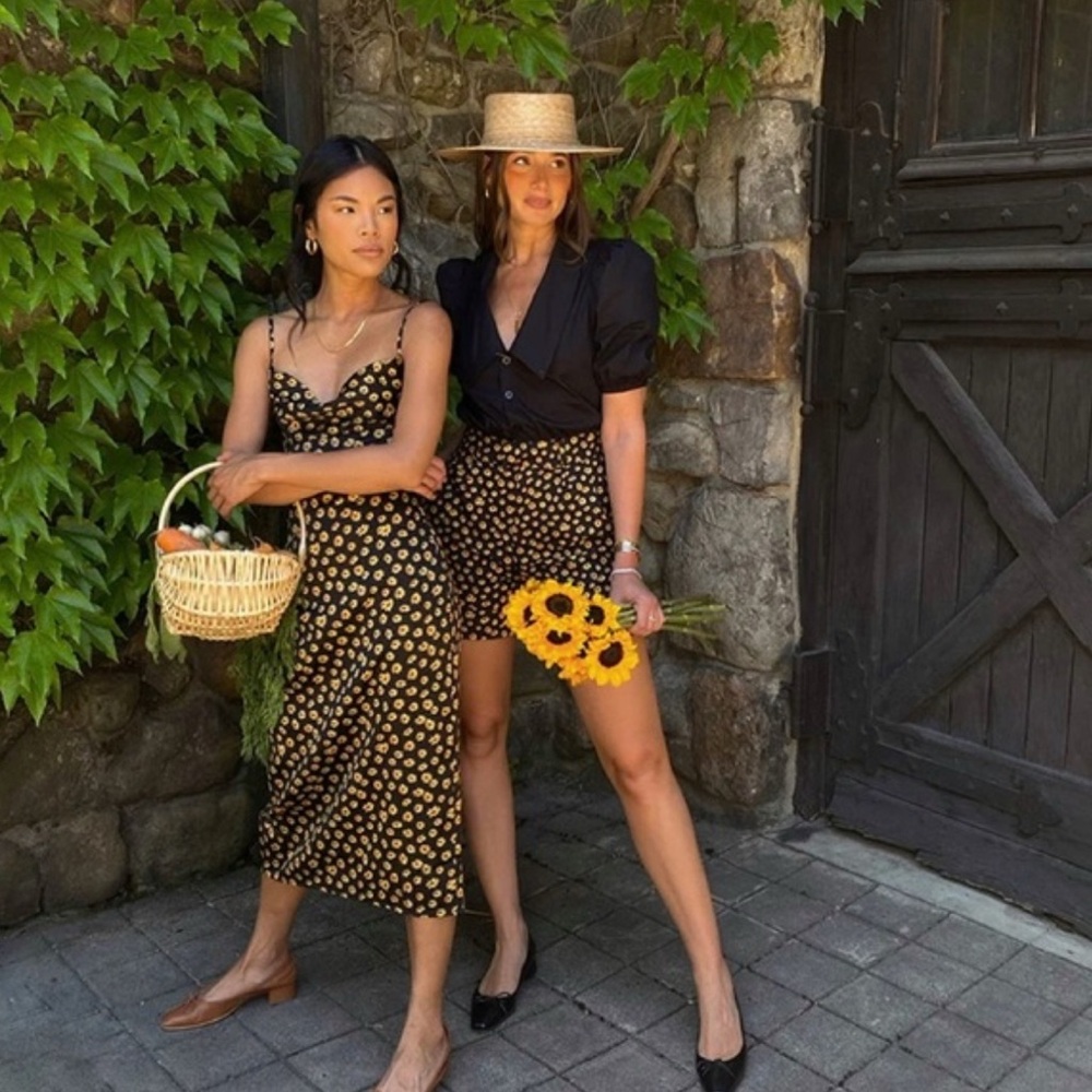 NWT Revolve WeWoreWhat Cowl Midi Satin Charmeuse Ditsy Daisies